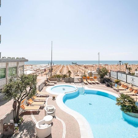 Hotel Capri 3 Stelle Superior ลิโดดิเยโซโล ภายนอก รูปภาพ