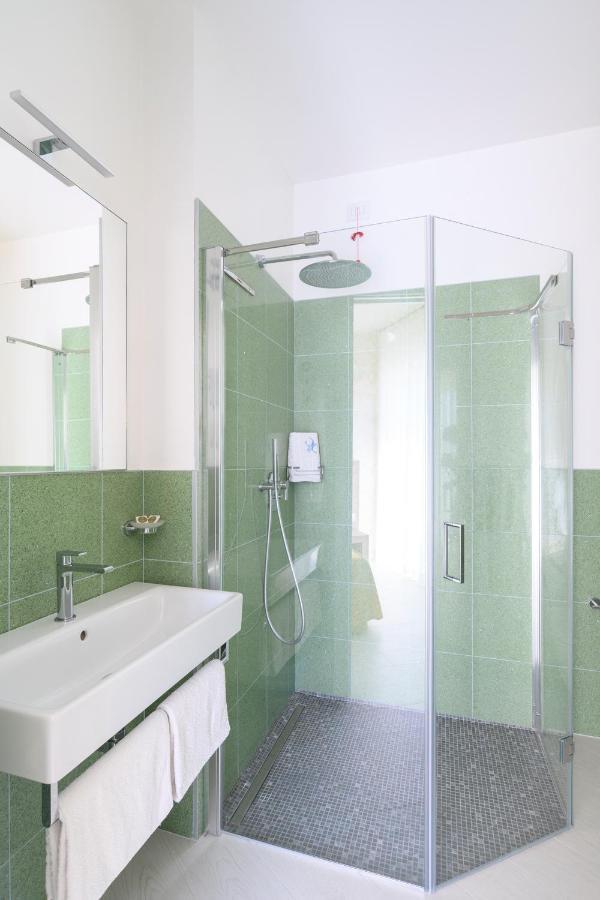 Hotel Capri 3 Stelle Superior ลิโดดิเยโซโล ภายนอก รูปภาพ