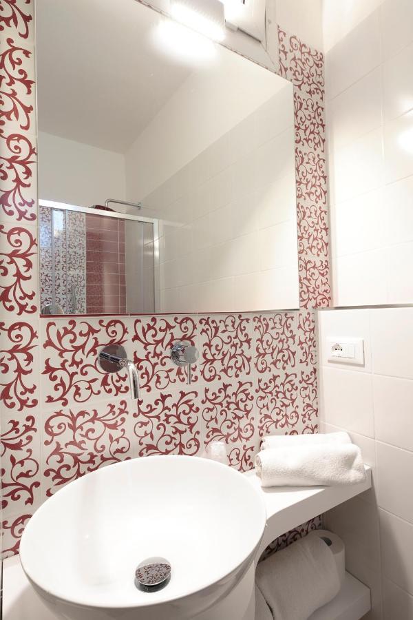 Hotel Capri 3 Stelle Superior ลิโดดิเยโซโล ภายนอก รูปภาพ