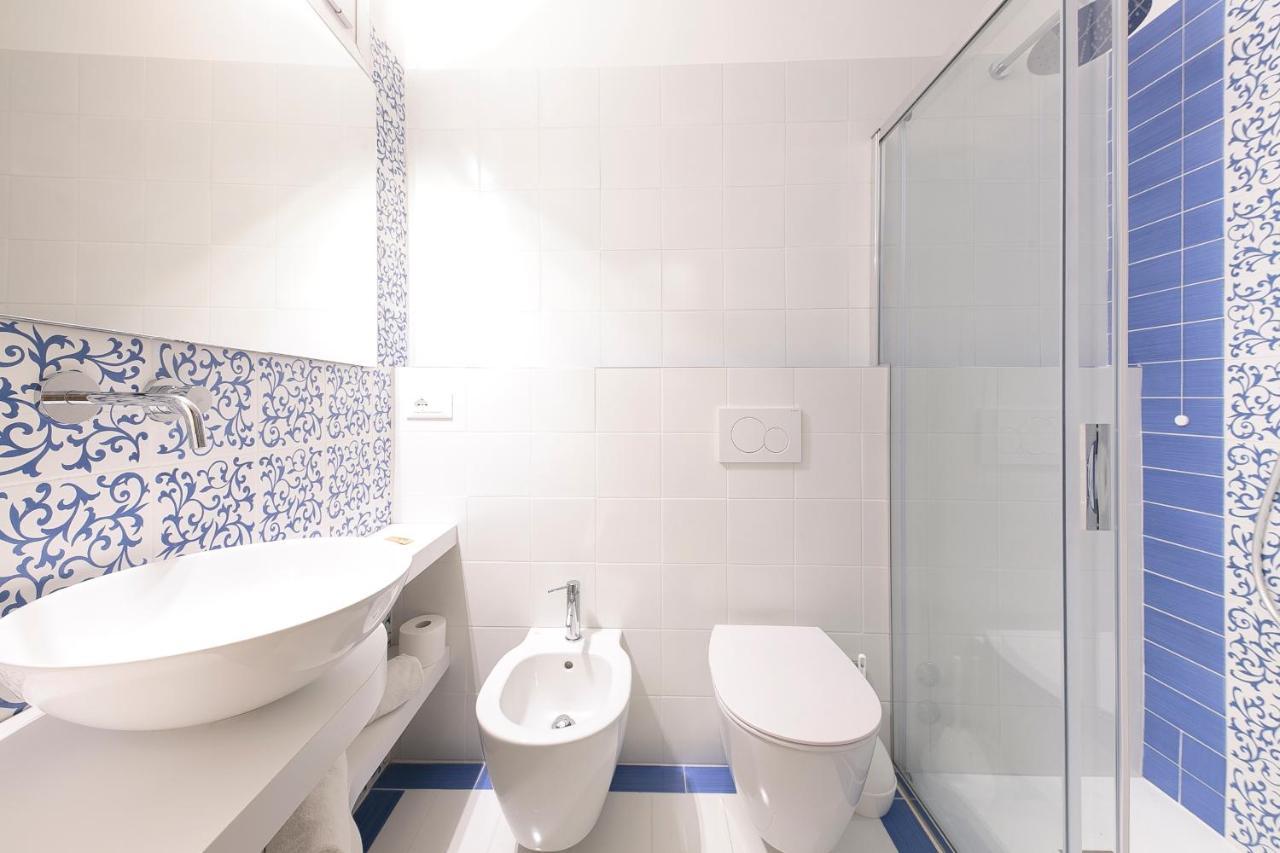 Hotel Capri 3 Stelle Superior ลิโดดิเยโซโล ภายนอก รูปภาพ