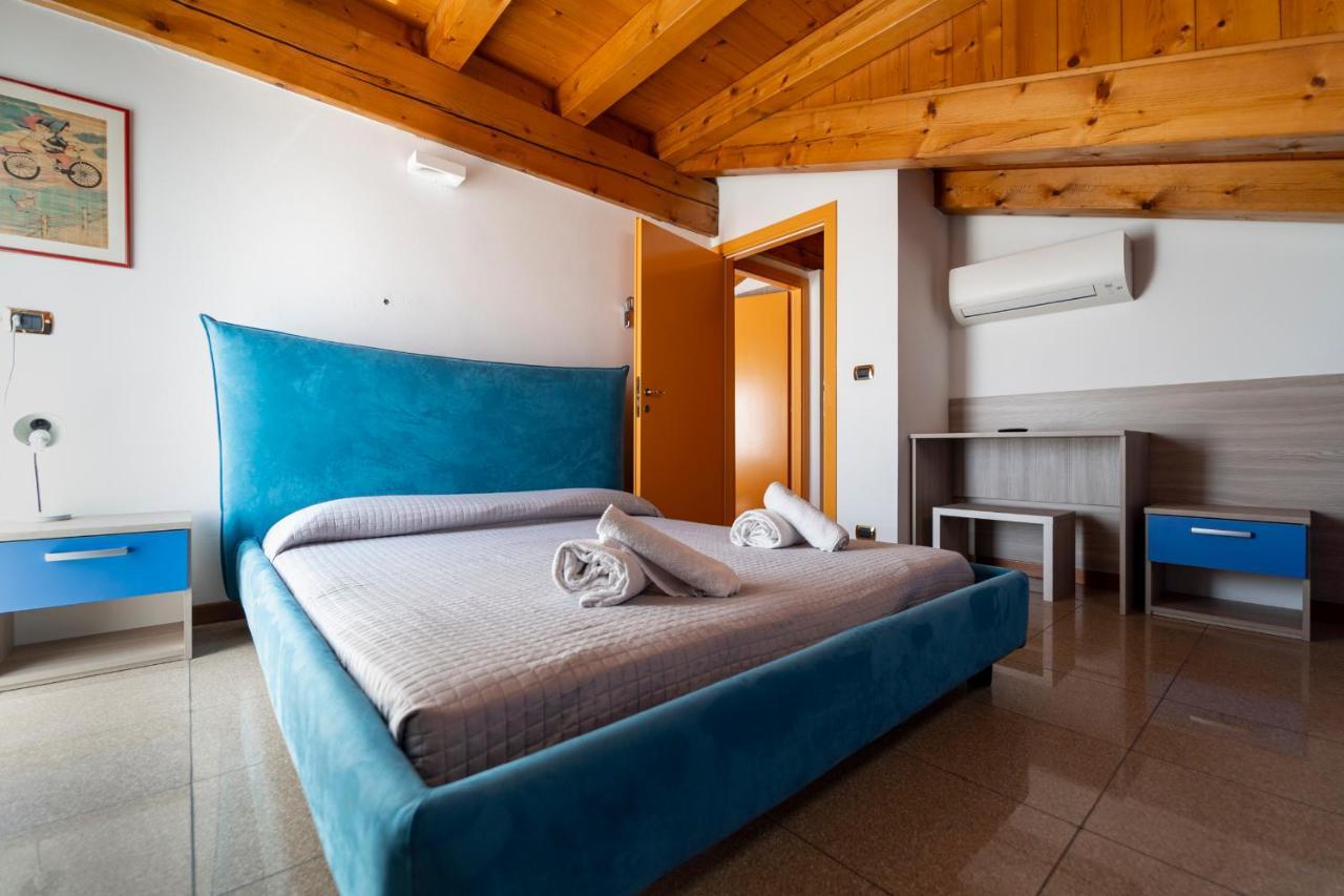 Hotel Capri 3 Stelle Superior ลิโดดิเยโซโล ภายนอก รูปภาพ