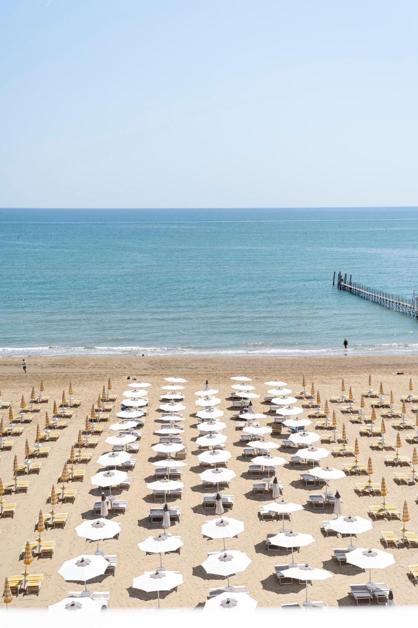 Hotel Capri 3 Stelle Superior ลิโดดิเยโซโล ภายนอก รูปภาพ