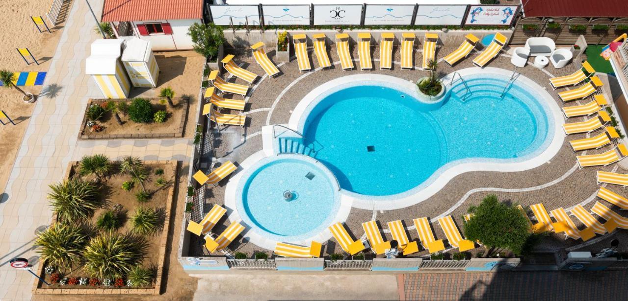 Hotel Capri 3 Stelle Superior ลิโดดิเยโซโล ภายนอก รูปภาพ
