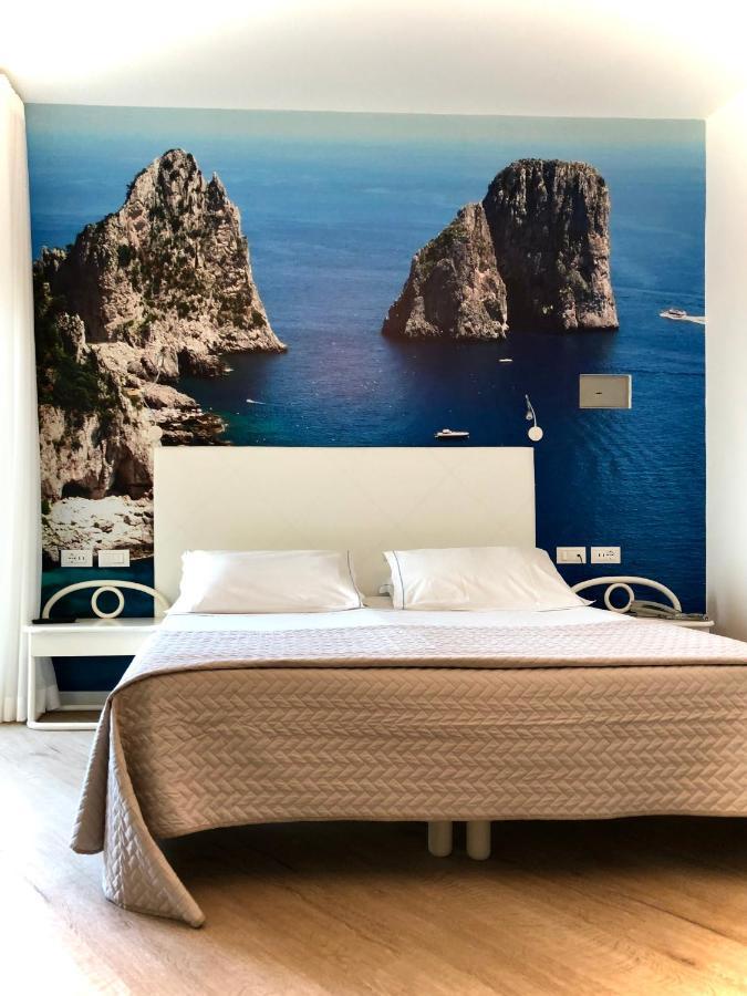 Hotel Capri 3 Stelle Superior ลิโดดิเยโซโล ภายนอก รูปภาพ